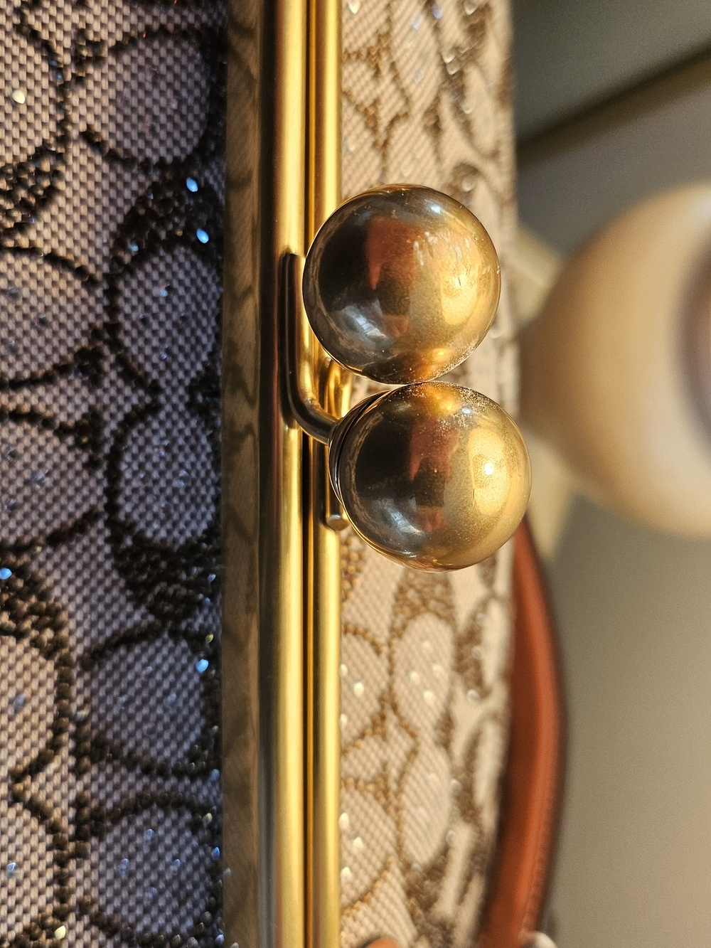 Limited Edition Coach Signature Jacquard KissLock Frame Clutch Crystal - Picture 6 of 10